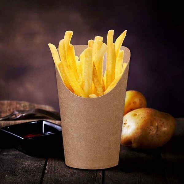 Ensemble de plats à emporter haut de gamme: tasses de frites épaisses et contenants en papier kraft pour glaces, gaufres d'œufs et nouilles