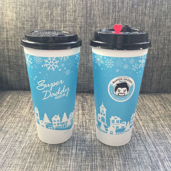 Les tasses de papier jetables facultatives de la couleur 16oz avec l'encre de catégorie comestible de couvercles pour le thé de Boba fait des emplettes
